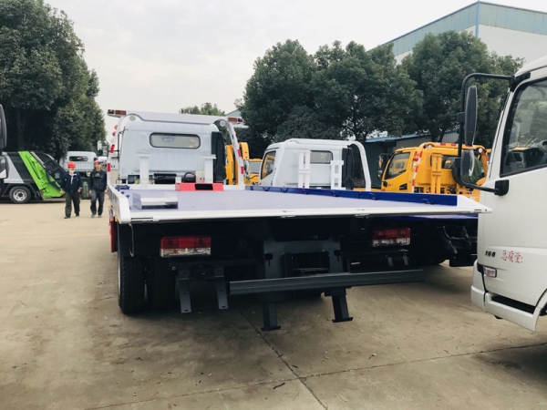 国六东风凯普特一拖二清障车（黄牌）