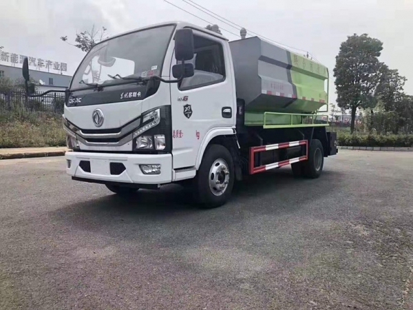东风国六多利卡D6清洗吸污车