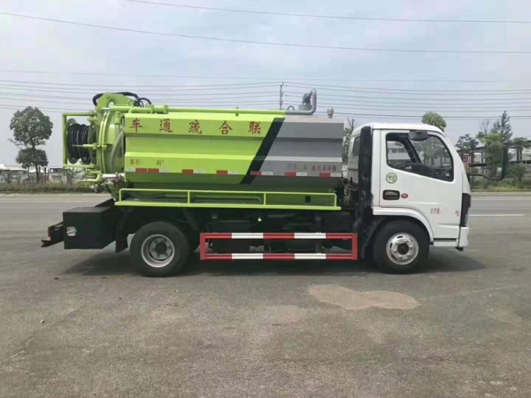 东风国六多利卡D6清洗吸污车
