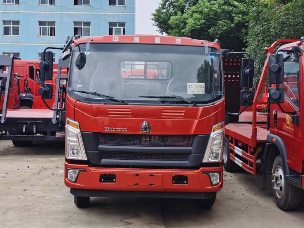 国六豪沃蓝牌平板运输车