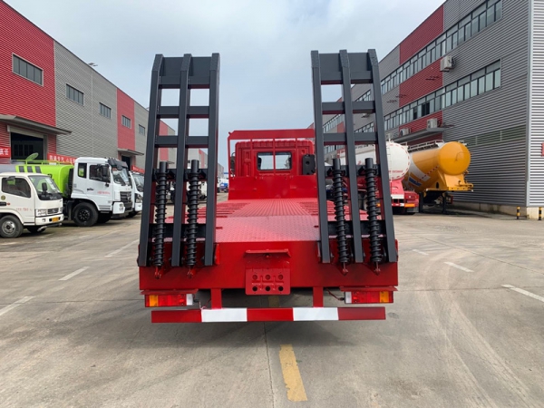 东风华神T5后八轮平板拖车