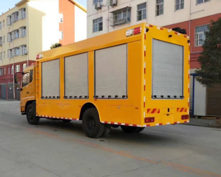 东风天锦抢险工具车